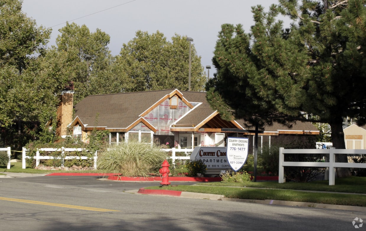 Country Crossing Apartments Clinton