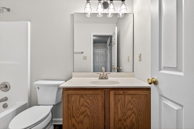 Building Photo - NEWLY RENOVATED HOME