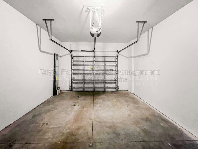 Building Photo - 1322 Trafalgar Pkwy