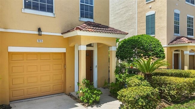 Building Photo - 3175 Bayshore Oaks Dr