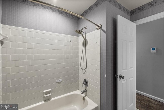 Building Photo - 3206 Seiter Ln