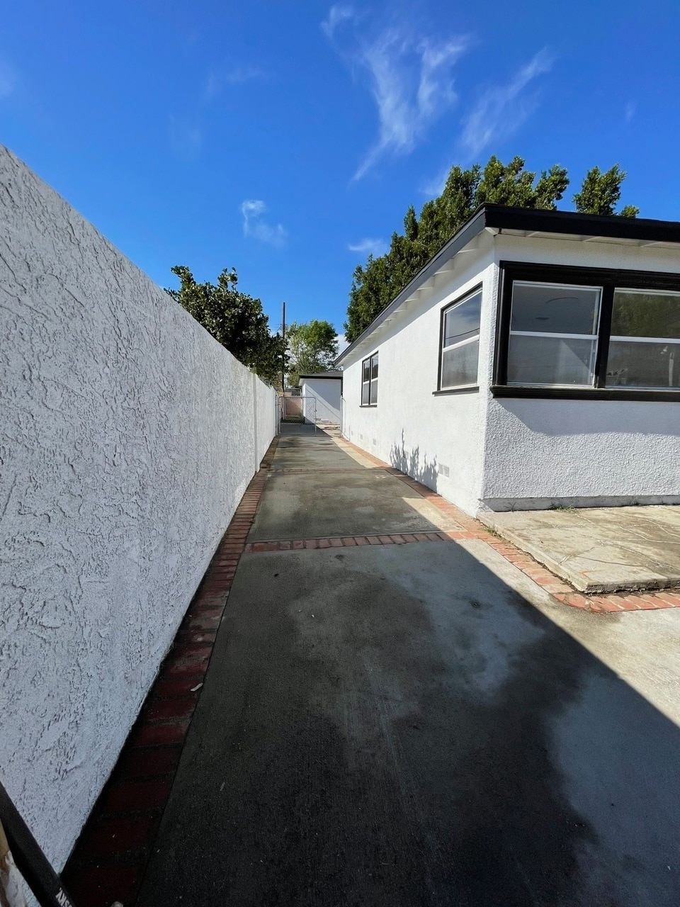 Building Photo - 14519 Fox St