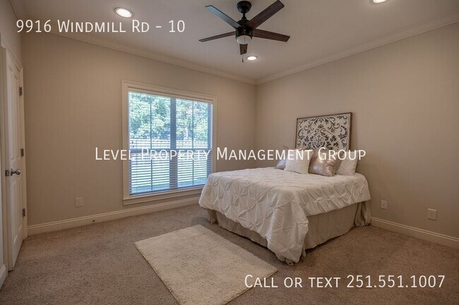 Building Photo - 9916 Windmill Rd