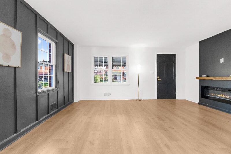 Building Photo - 2221 Coralthorn Rd