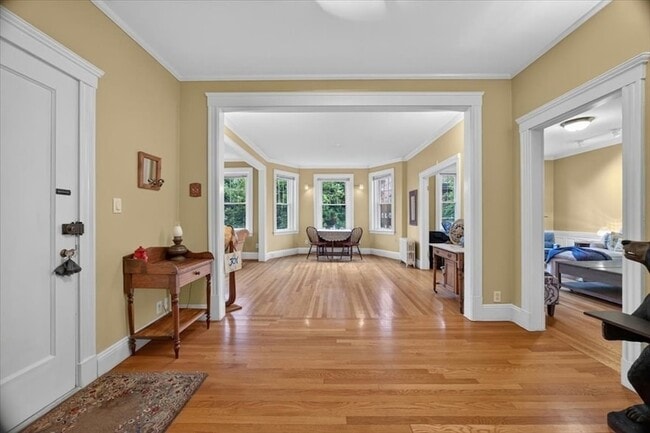 Building Photo - 138 Sewall Ave