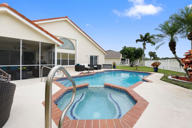 Building Photo - 6180 Royal Birkdale Dr