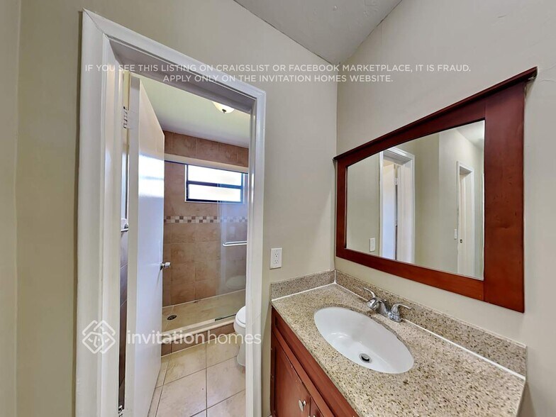 Building Photo - 4430 NW 106th Ave