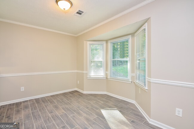 Building Photo - 1642 Sugarmaple Dr SW