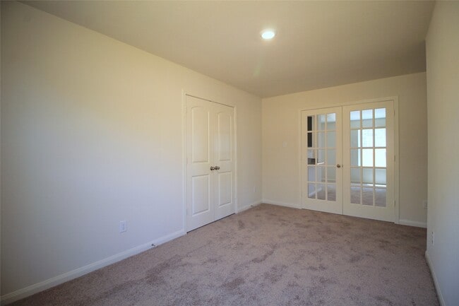 Building Photo - 8031 Vacek Meadows Loop