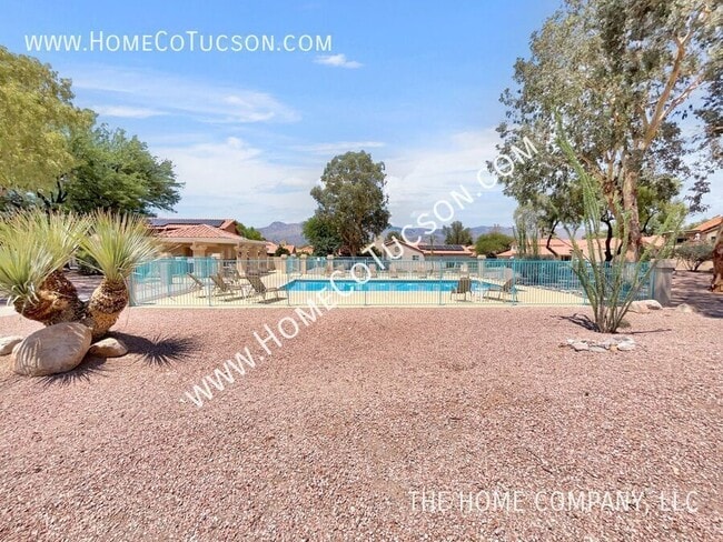 Building Photo - 2061 N Nightshade Dr