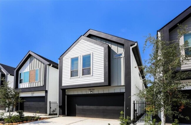 Building Photo - 3036 Truxillo St