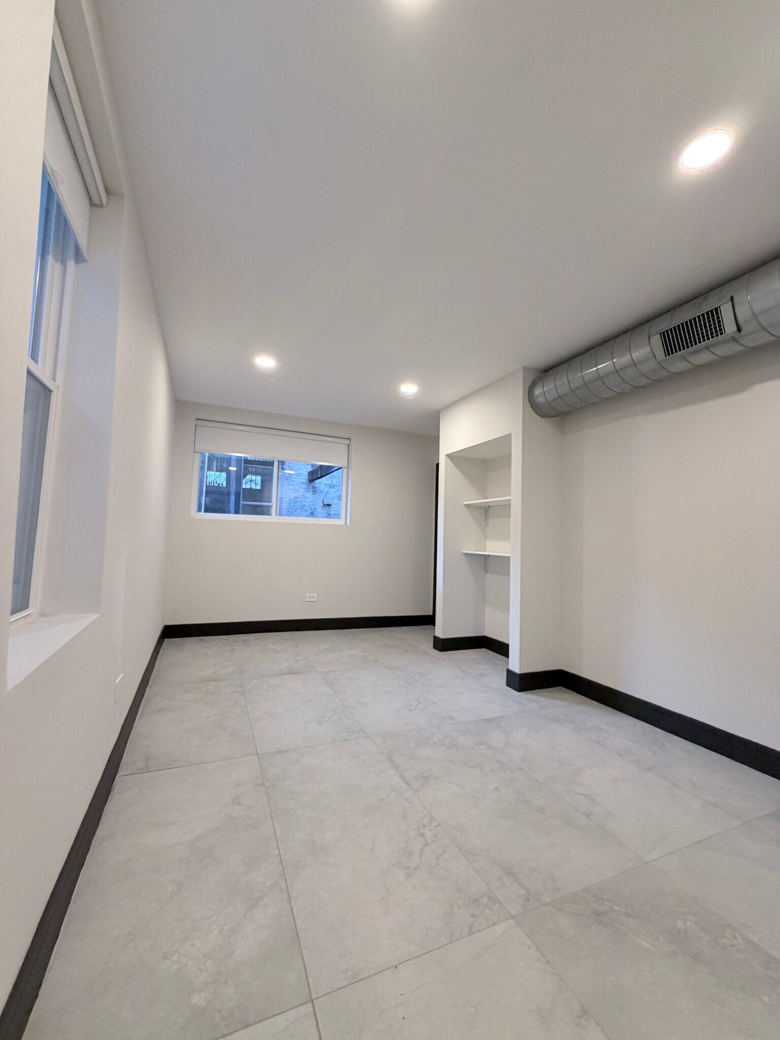 Building Photo - 1806 S Jefferson St