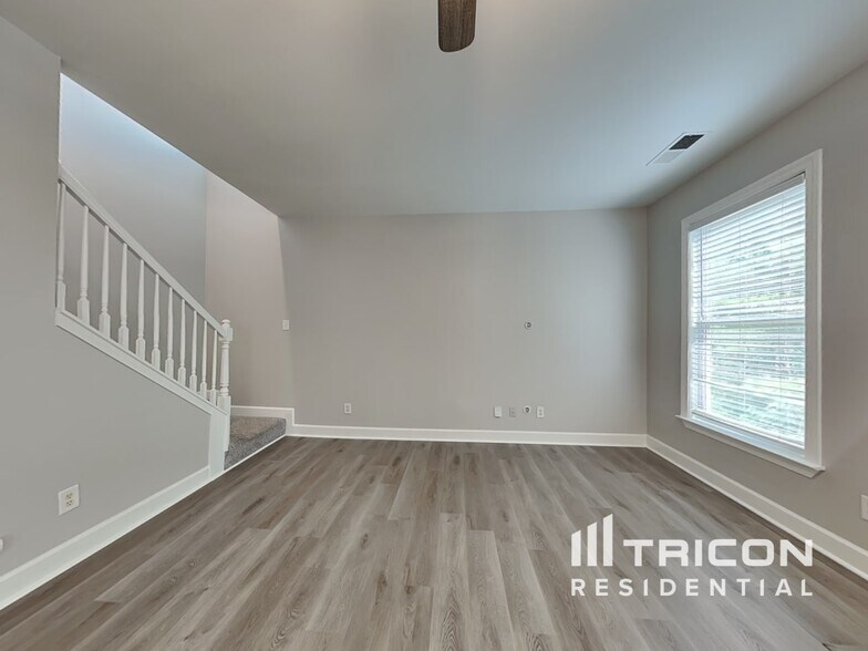 Building Photo - 1812 Patterson Mill Way