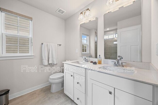 Building Photo - 332 Cramerton Mills Pkwy