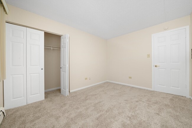 Building Photo - 7305 Tiffany Dr