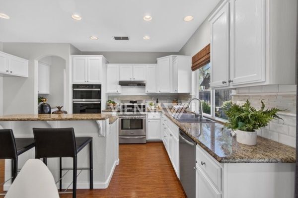 Building Photo - 3180 Mount Tamalpais Dr