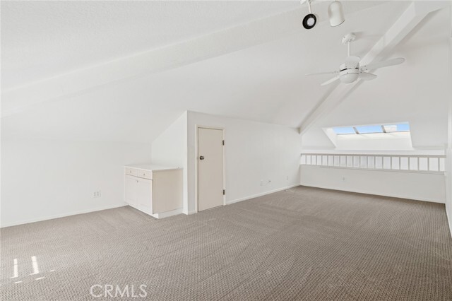 Building Photo - 440 Villa Point Dr
