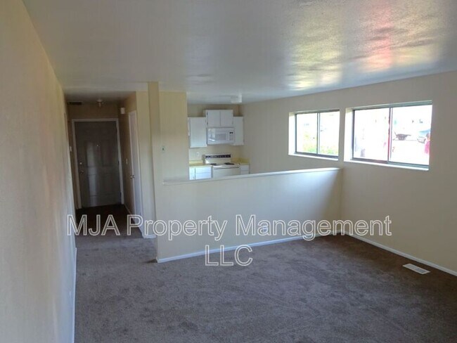 Building Photo - 4154 W 3280 S