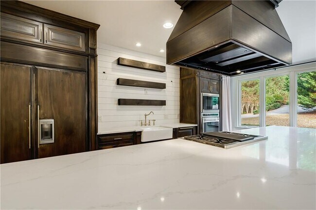 Building Photo - 521 Brendlynn Ct