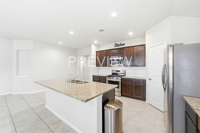 Building Photo - 29614 Nossers Ct