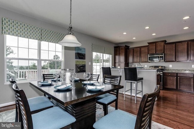 Building Photo - 8624 Red Rock Ln