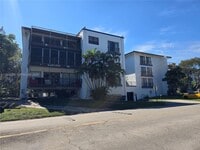 Building Photo - 6010 S Falls Cir Dr