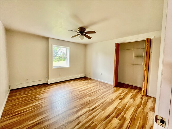 Building Photo - 507 Hill Ave