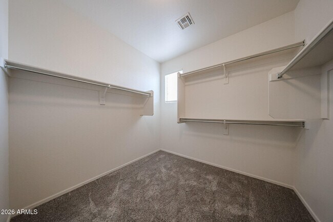 Building Photo - 961 E Redondo Dr