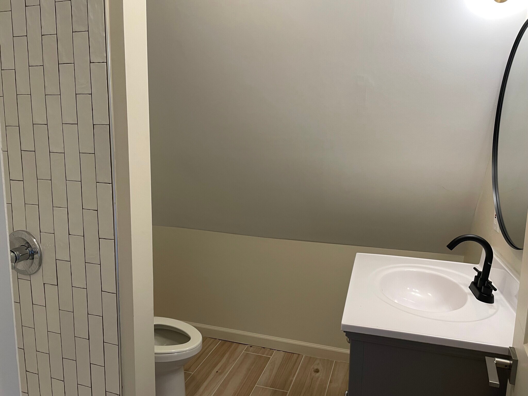 Building Photo - 140 Fabyan Pl