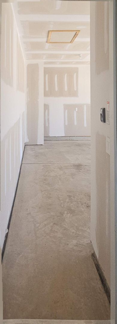 Building Photo - A Place to Call Home in Cypress Ridge 3 Bedroom Rental