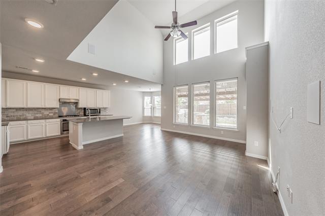 Building Photo - 1421 Tanglewood Trail