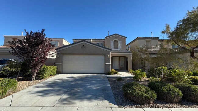 Building Photo - SW 2 story 4 bdrm Large yard