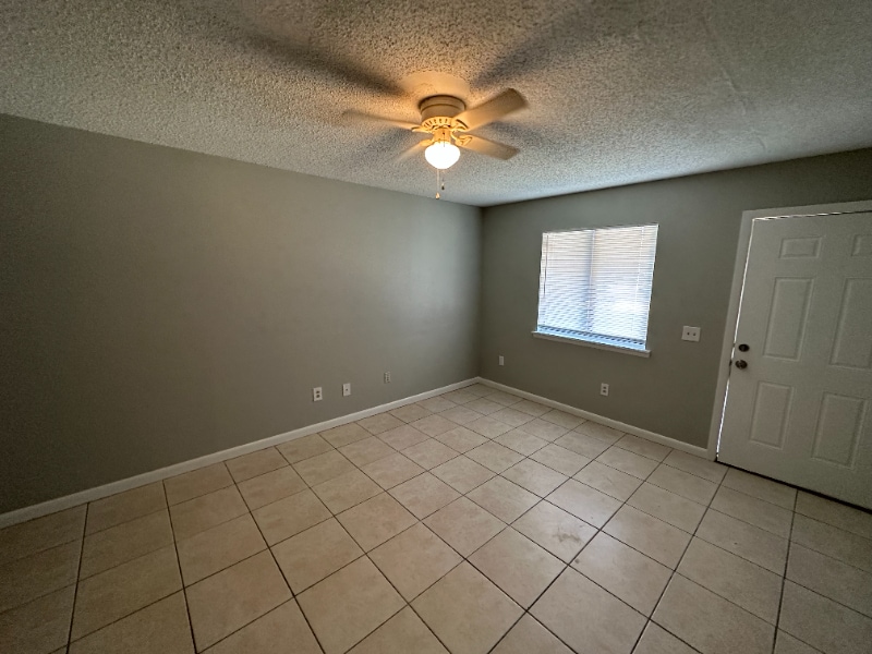 Building Photo - 123 Sea Parc St