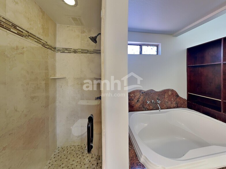 Building Photo - 23809 N 117th Dr