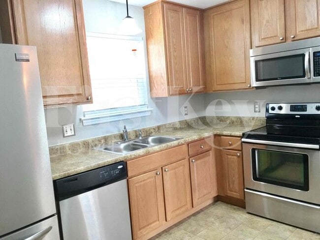 Building Photo - 1725 Belleau Wood Dr