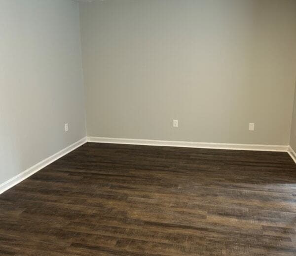 Building Photo - 1071 Woodland Dr