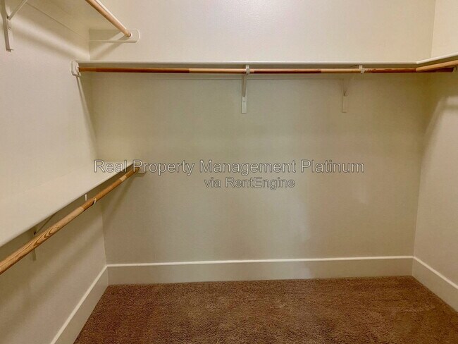 Building Photo - 3436 N Trenton Ln