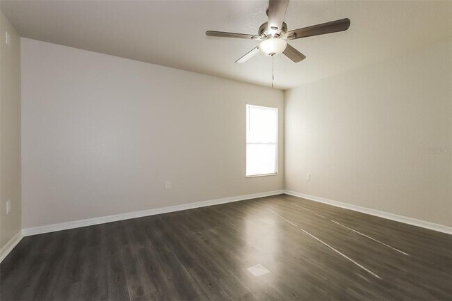Building Photo - 5035 Belmont Park Ln