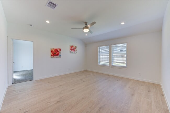 Building Photo - 2808 Misty Elm Ln