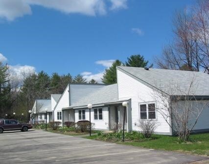 Primary Photo - Pond View Apartments