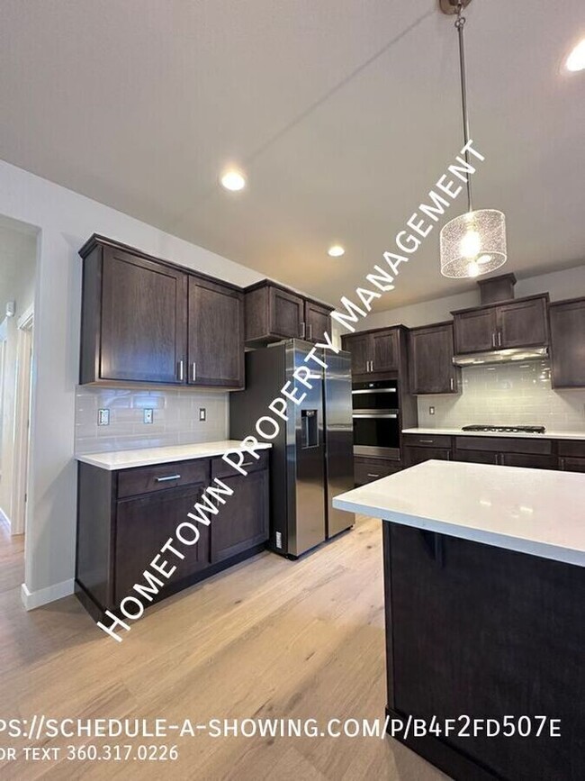 Building Photo - Brand New 3 Bedroom plus Bonus Room! Avail...