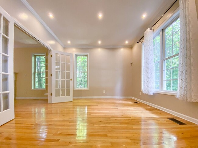 Building Photo - 61 Old Wilder Ln