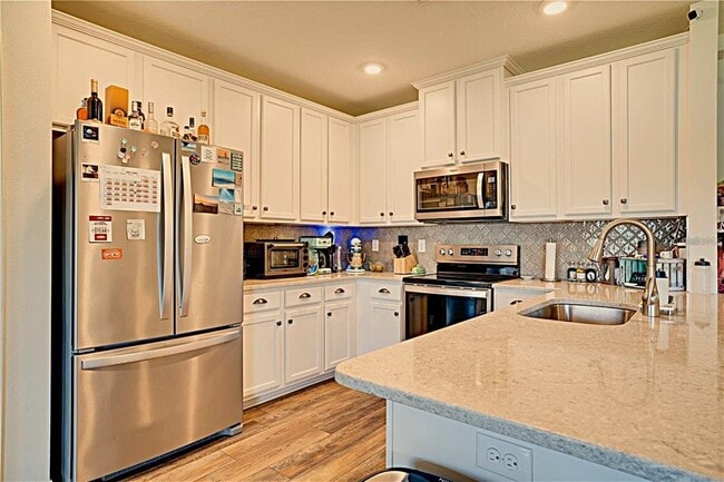 Building Photo - 4840 Reisswood Lp
