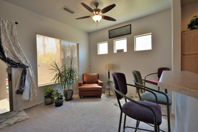 Building Photo - 483 W Carob Dr