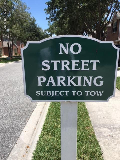 Building Photo - 11141 Castlemain Cir S