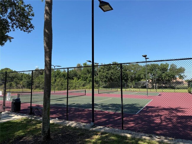 Building Photo - 7224 49th Ave E