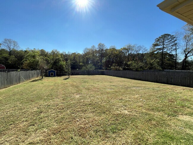 Building Photo - 106 Summerset Ln
