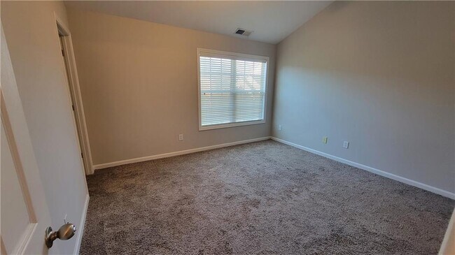 Building Photo - 1780 Willow Branch Ln