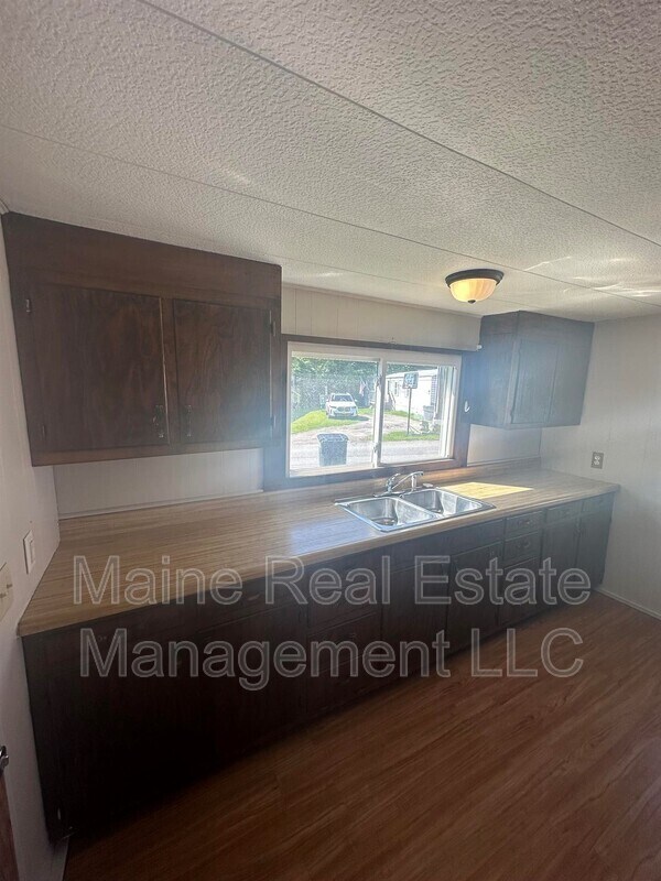 Building Photo - 44 Pheasant Hill Mobile Home Park
