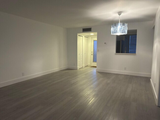 Building Photo - 7460 NW 18th St